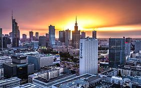 โรงแรมโนโวเทล วอร์ซาว่า เซ็นทรัม